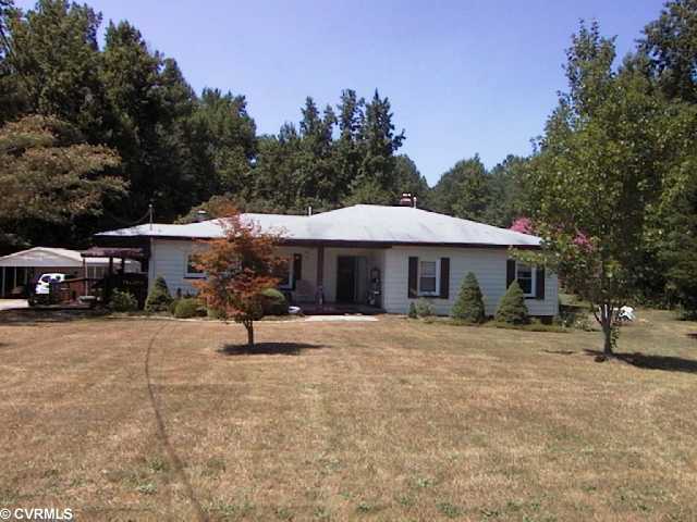2006 Birdsong Rd, Petersburg, VA 23805 photo 1