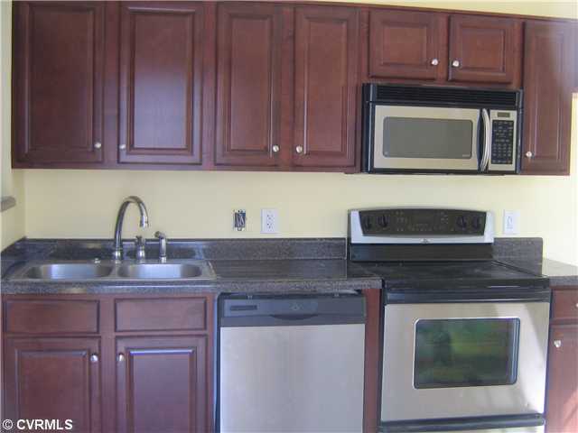 135 Bartee, Richmond, VA 23224 photo 1