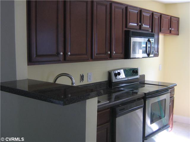 135 Bartee, Richmond, VA 23224 photo 3