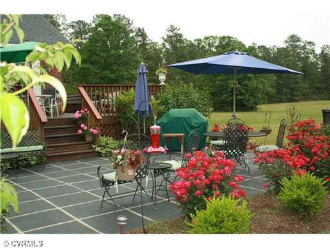 19909 Brandon Rd, Spring Grove, VA 23881 photo 2