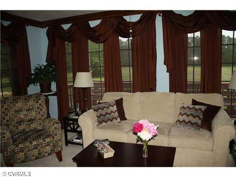 19909 Brandon Rd, Spring Grove, VA 23881 photo 6