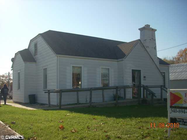 222 E Main St, Louisa, VA 23093 photo 1