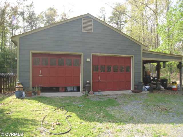2671 Dorrell Rd, Aylett, VA 23009 photo 3
