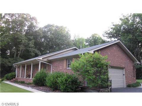 9116 Dabney Dr, Sutherland, VA 23885 photo 2