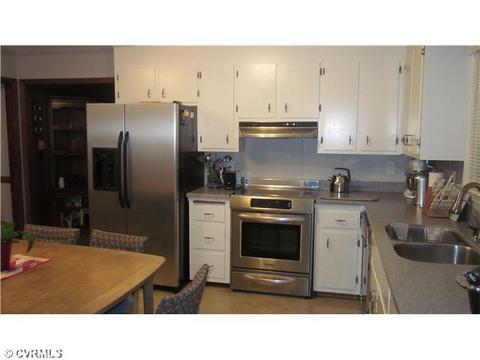 9116 Dabney Dr, Sutherland, VA 23885 photo 6
