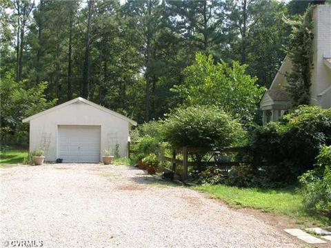701 Dispatch Rd, Quinton, VA 23141 photo 2