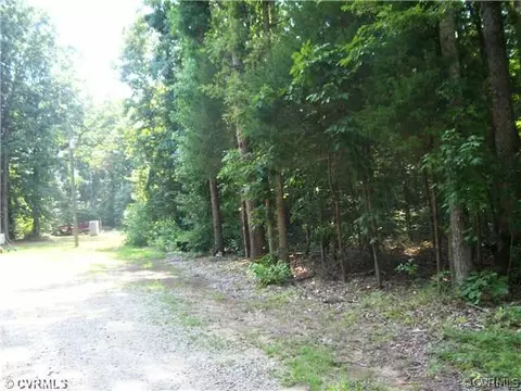 10702 Baltimore, Ford, VA 23850 photo 2