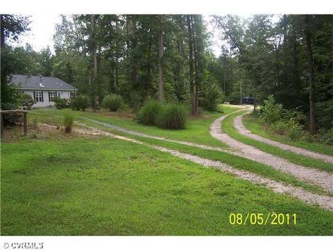 4589 Mountcastle Rd, Providence Forge, VA 23140 photo 6