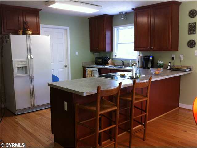 2638 E River Rd, King William, VA 23086 photo 1