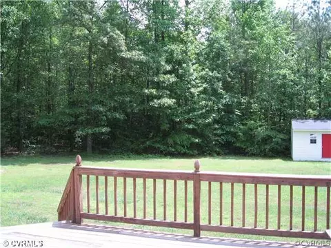 8473 Mount Eagle Rd, Ashland, VA 23005 photo 11