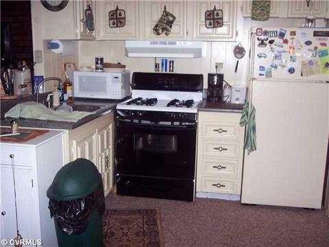 709 Millstone Ln, Brodnax, VA 23920 photo 6