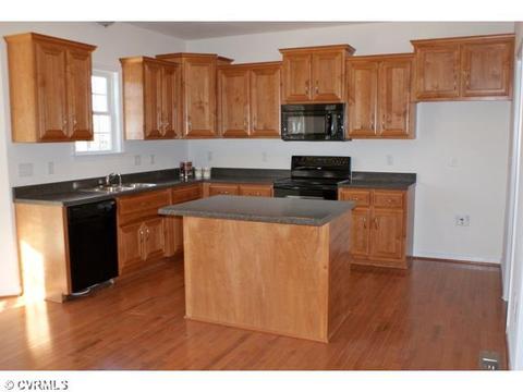 2818 Chislet Dr, Midlothian, VA 23112 photo 5