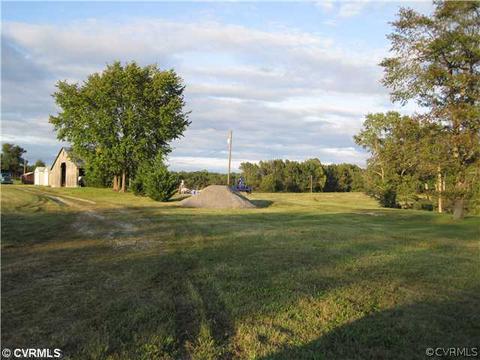 3607 Cox Rd, Wilsons, VA 23894 photo 3