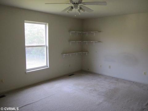 704 Eastham Rd, Bumpass, VA 23024 photo 5