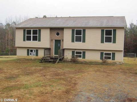 704 Eastham Rd, Bumpass, VA 23024 photo 1