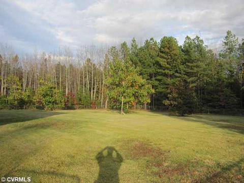 704 Eastham Rd, Bumpass, VA 23024 photo 12