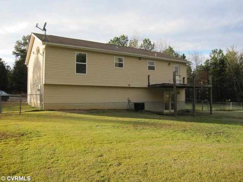 704 Eastham Rd, Bumpass, VA 23024 photo 11