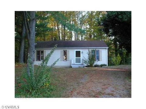 3200 Reginald Ct, Midlothian, VA 23112 photo 1