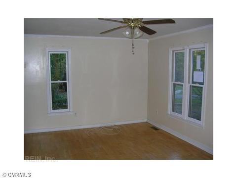 3200 Reginald Ct, Midlothian, VA 23112 photo 4