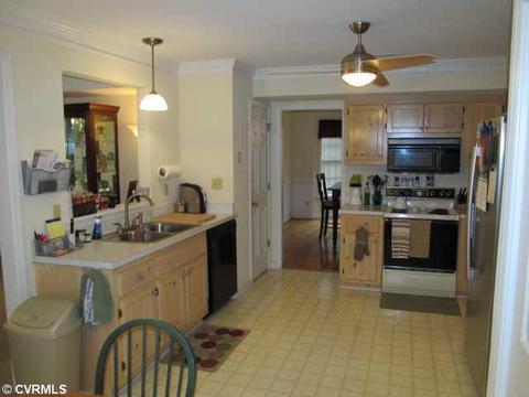 5521 Windy Ridge Dr, Midlothian, VA 23112 photo 6