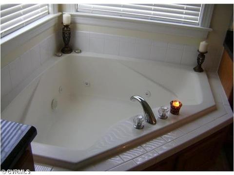 20725 Horseshoe Rd, Carson, VA 23830 photo 9