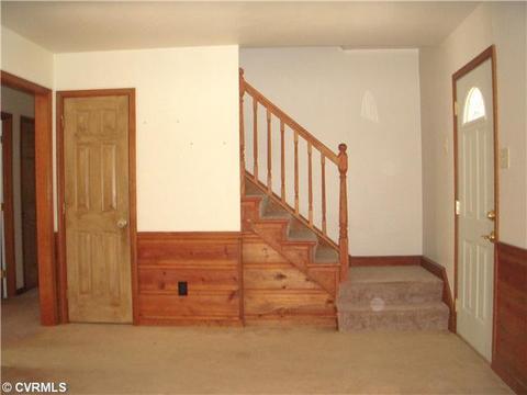 10521 Oakforest Ct, Chesterfield, VA 23832 photo 3