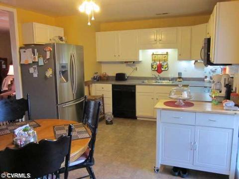 2972 Three Chopt Rd, Gum Spring, VA 23065 photo 7