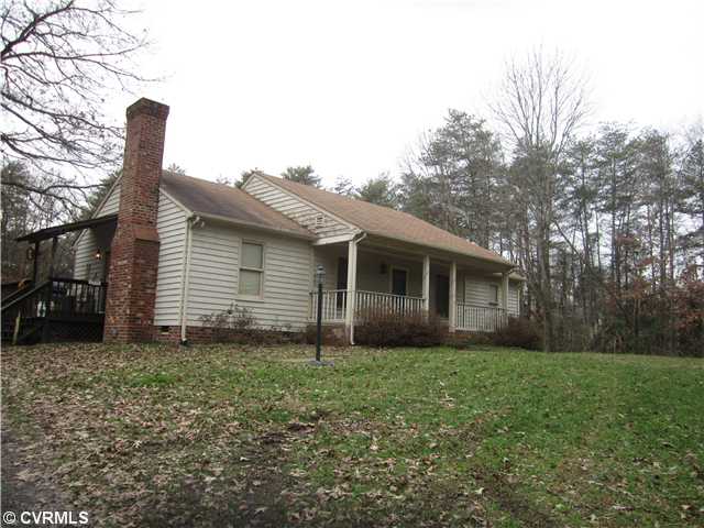 3775 Cedar Plains Rd, Sandy Hook, VA 23153 photo 1