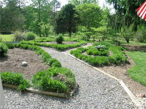 3769 Forest Grove Rd, Sandy Hook, VA 23153 photo 11