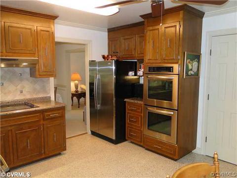 12811 Singer Rd, Midlothian, VA 23112 photo 3