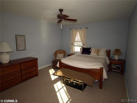 11621 Featherstone Ct, Midlothian, VA 23113 photo 4