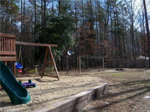 459 Courtney, Aylett, VA 23009 photo 12