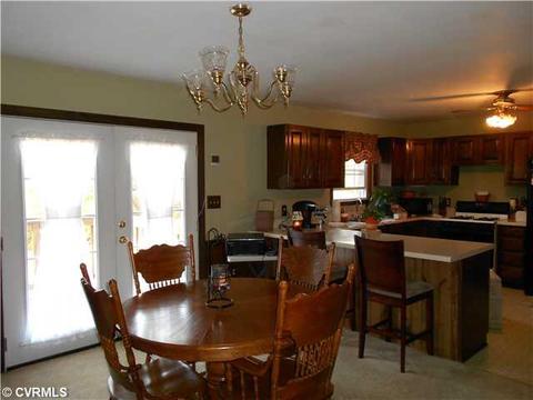 19320 Trench Dr, Sutherland, VA 23885 photo 4