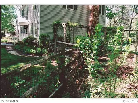 349 Wallingham Dr, Midlothian, VA 23114 photo 6