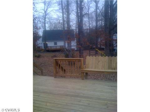 3119 Brookforest Rd, Midlothian, VA 23112 photo 3