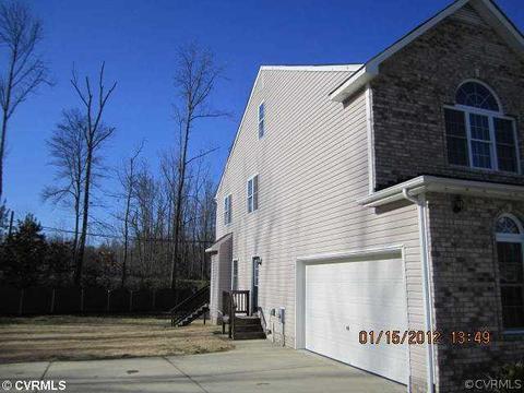 8201 Baxter Bridge Pl, Richmond, VA 23237 photo 2