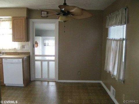 101 E Gray St, Sandston, VA 23150 photo 4
