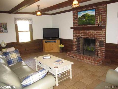 10147 Suzanne Dr, Mechanicsville, VA 23116 photo 4