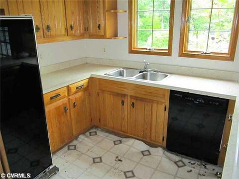 244 Dorrell Rd, Aylett, VA 23009 photo 4