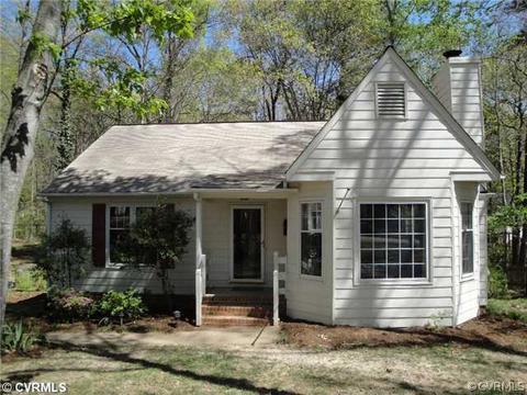 5815 Mill Spring Rd, Midlothian, VA 23112 photo 1