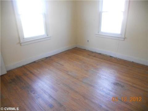 9 Gray St, Sandston, VA 23150 photo 5
