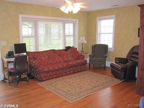 5235 Wards Fork Mill Rd, Cullen, VA 23934 photo 3