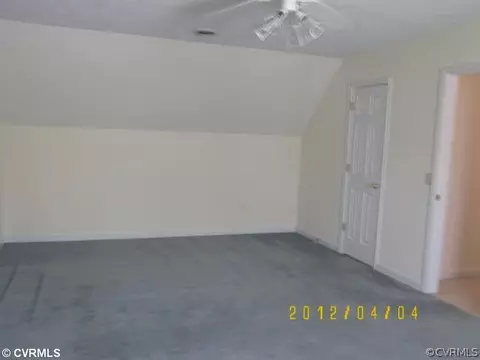 9865 Knobs Hill Rd, Amelia Court House, VA 23002 photo 12