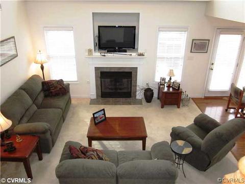 513 Krim Point Loop, Midlothian, VA 23114 photo 2