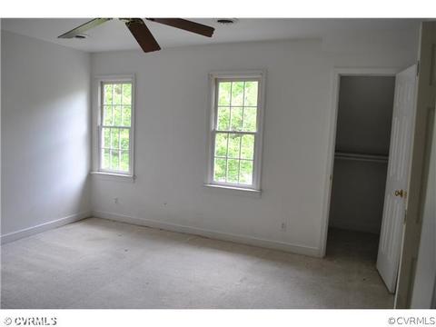 6302 Walnut Bend Dr, Midlothian, VA 23112 photo 9
