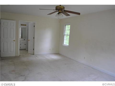 6302 Walnut Bend Dr, Midlothian, VA 23112 photo 6