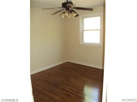 2414 Pulliam St, North Chesterfield, VA 23235 photo 4