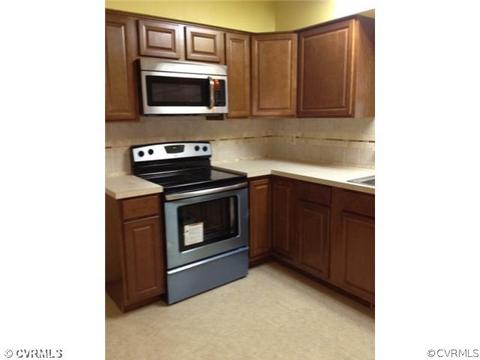 2000 Hickstead Rd, North Chesterfield, VA 23236 photo 8