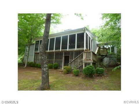 2404 Robert E Lee Rd, Powhatan, VA 23139 photo 2