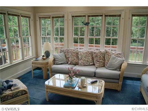 5703 Maple Brook Dr, Midlothian, VA 23112 photo 5